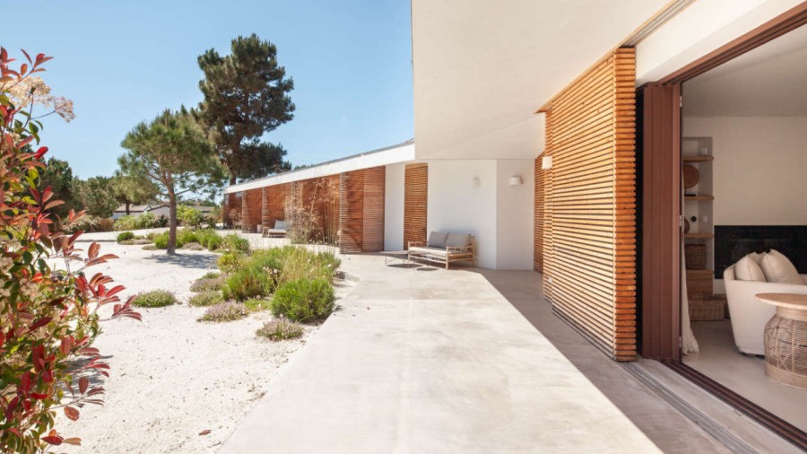 Casa GLR, Comporta